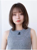 20代30代大人かわいいこなれミディくびれレイヤーベージュカラー