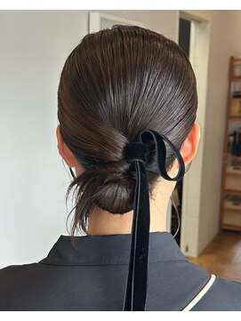 アパートメントヘアー ヘアセット/ヘアアレンジ/結婚式/カチモリ/タイト/リボン