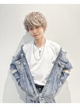 ボンドストーリーフリーク(Bond Story fleek) 大坪 正都