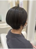 ショートボブ