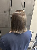 ロロネー 中津(Lolonois)&nbsp;【lolonois中津】切りっぱなしボブ×オリーブグレージュ