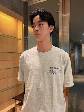ファースト 仙台店(first) 山田style 10代20代 刈り上げない大人センターパート