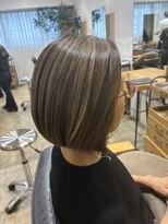 フェリチタ フィロ 大泉学園(FELICITA filo)&nbsp;おさまるボブ×白髪を染めながらハイライト