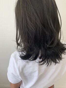 トリート 浦安店(TREAT) レイヤー×ダークグレー_TREAT浦安