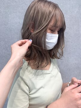 デイジー(Daisy) 天神/大名/ベージュカラー/ケアブリーチ/10代/20代/30代/40代