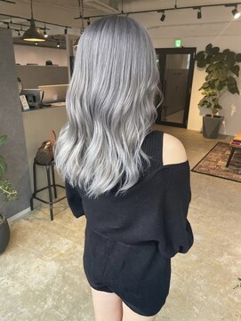 メリー オオサカ(Merly Osaka) 色落ち綺麗!超ホワイトカラー_white white grey ash_