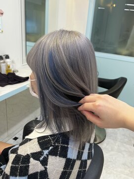 ランド 池袋(LAND) シルバー×ぶるー