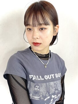 リサ グランシェ(RISA granche) 切りっぱなし　ボブ　艶カラー