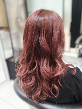ヘアースタジオ ジェイワン(hair studio J ONE) 30代40代50代60代　ベリーピンク系　白髪ぼかし　脱白髪染め