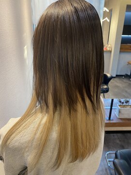 モヌエ(monue) インナーカラー