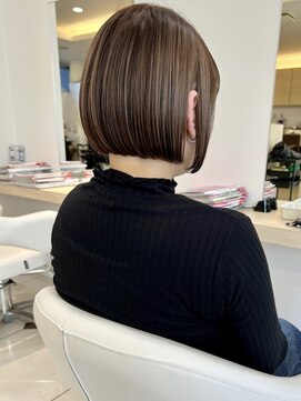 ヴィーヴォ 深江橋店(VIVO) 【 VIVO】コンパクトに収まるナチュラルハイライトなミニボブ