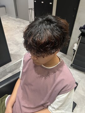 メルティエ(Mertie) 緩め波巻きパーマ