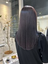 エミュスト(Emuest)&nbsp;ダークパープルカラーと髪質改善トリートメント