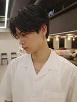 アンサー 渋谷(ANSWER)&nbsp;センターパートシースルー毛流れフェザーパーマ大人ヘア韓流