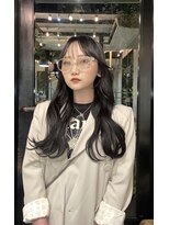 ベル 新宿(Belle) ブルーブラック×レイヤーカット