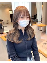 ウキ(uki)&nbsp;ハイトーン　顔まわり　韓国