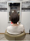 ロングからバッサリ！大人可愛いフェミニンショート