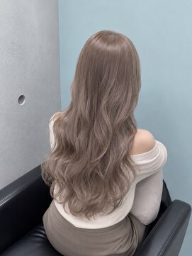 グラッジ 池袋(GLADGE) ミルクティーグレージュ