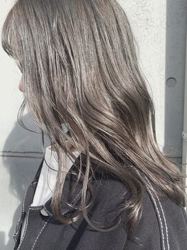 アンサム 三軒茶屋(UNSOME) グレーアッシュ/イルミナカラー