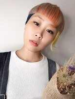 シーデン(C-den)&nbsp;個性派！マッシュアシンメトリー×多色彩×ミルクティーベージュ