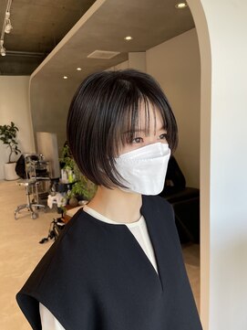 ニト(nito) 透け感ショートボブ
