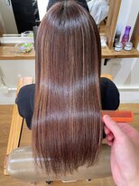 マイル(mile)&nbsp;【mile☆ハイライトが入ってもサラサラヘアーに】