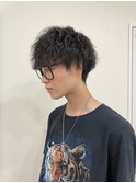 20代30代メンズクラウドマッシュ丸み束感ビジカジトレンド
