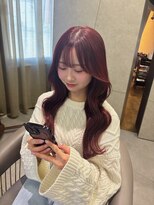 ニーナ ビューティーサロン(NINA Beauty Salon) 波巻きロング