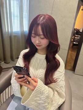 ニーナ ビューティーサロン(NINA Beauty Salon) 波巻きロング