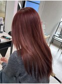 艶髪◎ワインレッドで大人美人!韓国風くびれレイヤー