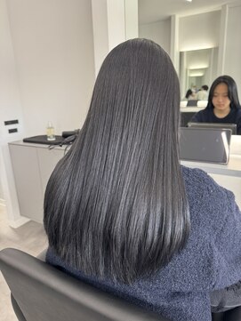 ナンバー 竪町(number+) 20代30代40代大人可愛い韓国風艶感ブルーブラック