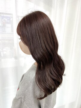 黒髪クラゲヘアーオリーブグレー小顔ココアベージュ