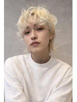 テトラ バイ ネオリーブ 横浜西口店(tetra by neolive)&nbsp;ブロンドカラーショートレイヤーブリーチ横浜駅N