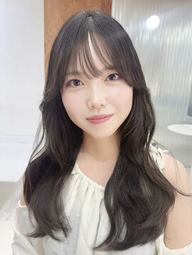 アールイー(Re:) レイヤーカット×オリーブベージュ