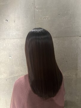 エノア 青山(ENORE) 自然にまとまるカットにウル艶縮毛矯正!(飯田)