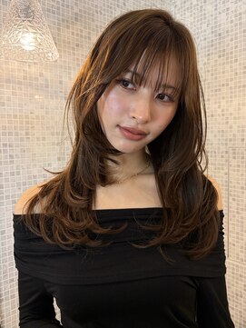 ラパンセヴェール(LA PENSEE VERT) レイヤーカット×透明感オリーブベージュカラー