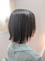 ウィスカーヘアー(whisker hair)&nbsp;外ハネボブ　フェイスレイヤー
