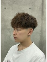 ヴェルゴ 沖浜店(vellgo)&nbsp;ラウンドマッシュ波巻きパーマスキンフェード