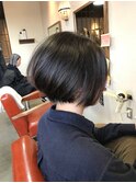 奥行きショートボブ