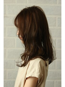 ヘアリゾートエーアイ 北千住店(hair resort Ai) 20代30代40代50代 色っぽふんわりミディの重軽ウェーブヘア♪