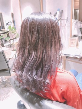 レーヴ(REVE) ピンクベージュ フリンジウェーブ