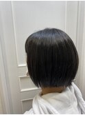 ショートボブ