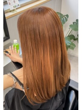 ラフ 新宿(Laff) 新宿ショート/ショートヘア/ボブ/ぱつっとボブ/白髪ぼかし