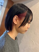 ポルム パプリカ(polum paprika)&nbsp;黒髪インナーカラー暖色カラー艶髪ミディアムボブカジュアル