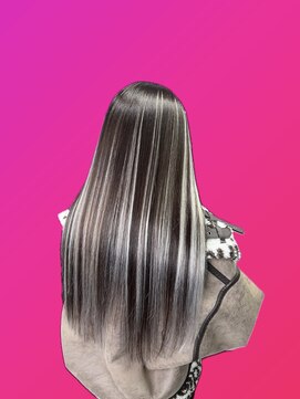 ドール(Doll) BLACK×HighlightCOLOR