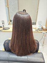 キオナ(Kiona) 【ビフォーあり】髪質改善ストレートロング