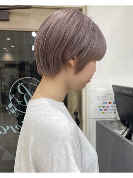 リヴィエラ 西日暮里店(Riviera) ホワイトベージュカラ【西日暮里】