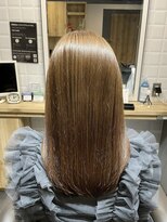 カミケンガレリア(kamiken. galleria)&nbsp;大人艶髪/うる艶ミディアムヘア【カミケンガレリア】