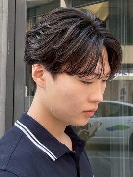 アウラ(AURA) 盛岡駅ニュアンスパーマ毛流れセンターパートフェザーパーマ30代