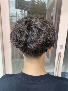 ワークスヘアーメンズ(WORKS HAIR MEN'S) シャドーパーマ
